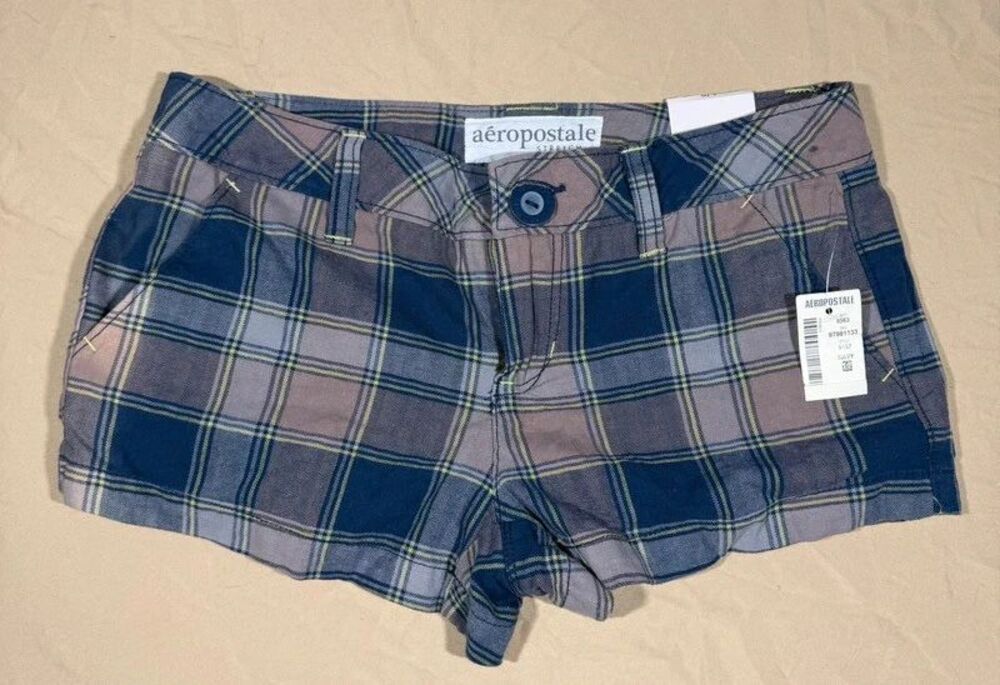 Vintage Y2K Aeropostale Mini Shorts Size 1/2 NWT
